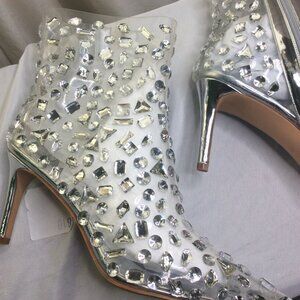 Jamila Jay High Fashion Footwear - Plus/ Clear Silver Studs